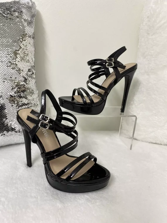 black_sandal_thin_heels (3)