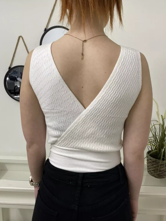 blouse_white_knitted (1)
