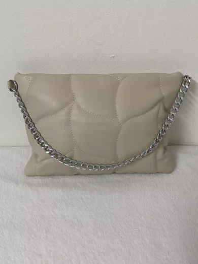 beige_bag_quitted